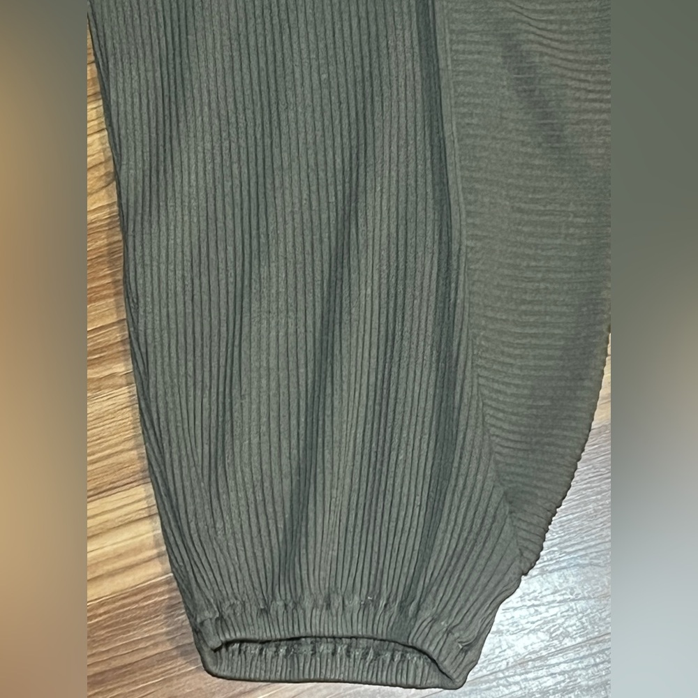 Free People Olive Ribbed Drawstring Joggers - Picture 9 of 9